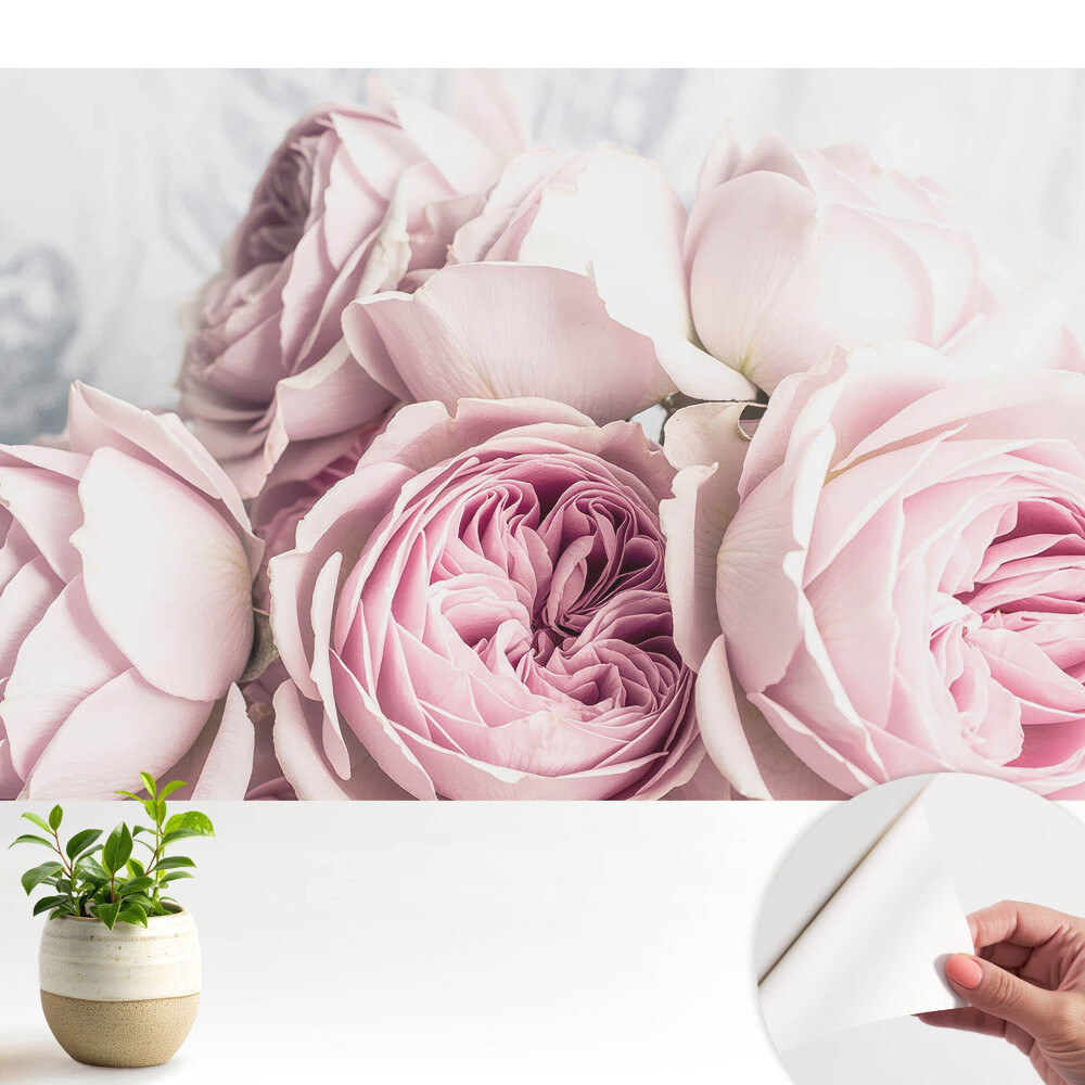 Fototapeta samoprzylepna do salonu Subtelne róże w romantycznym bukiecie