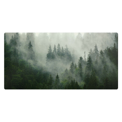 Podkład ochronny na biurko Mglisty las iglasty