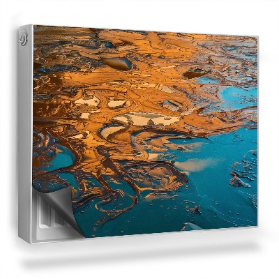 Mata magnesowa na kaloryfer Olej unoszący się nierównomiernie na wodzie