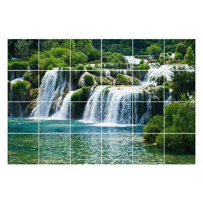 Nalepki na kafelki Wodospady w zielonym otoczeniu