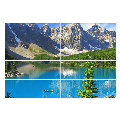 Naklejki na płytki Górski krajobraz z jeziorem