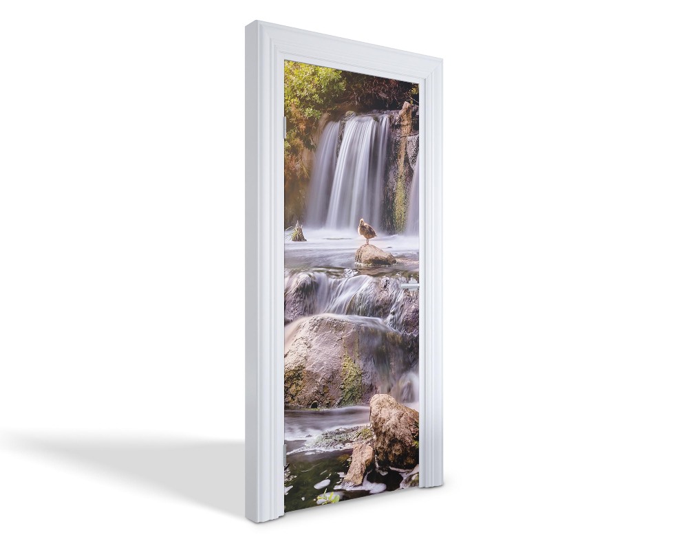 Naklejka na drzwi samoprzylepna Kaczka na wodospadzie