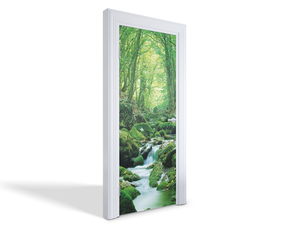Naklejka na drzwi samoprzylepna Zielony leśny strumień