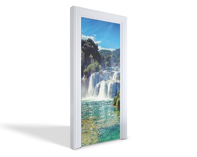 Naklejka na drzwi samoprzylepna Wodospady w lesie