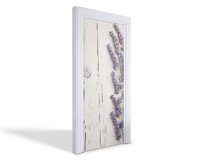 Naklejka na drzwi samoprzylepna Lawenda na drewnie