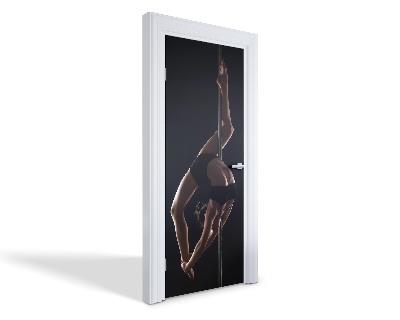 Naklejka na drzwi samoprzylepna Akrobatyka na rurze