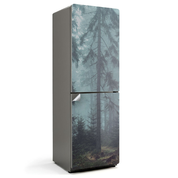 Naklejka na lodówkę Mglista leśna sceneria