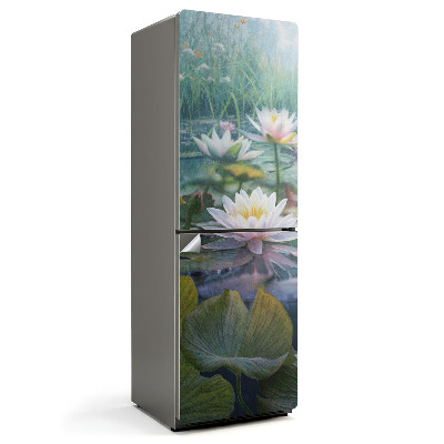 Samoprzylepna naklejka na lodówkę Lilie na tafli jeziora