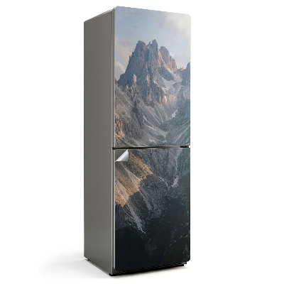 Naklejka tapeta na lodówkę Górski krajobraz z doliną