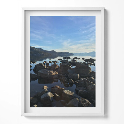 Obraz w ramce Kamienie pod zachmurzonym niebem