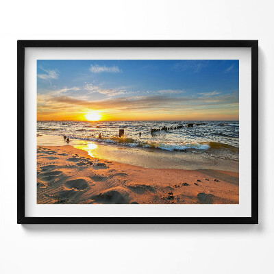 Obraz z ramką Wschód słońca nad morzem