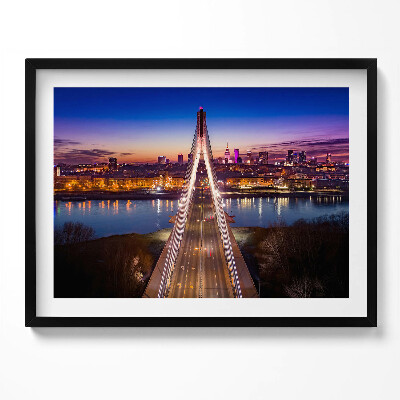 Obraz z ramką Most i miasto wieczorem