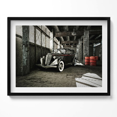 Obraz z ramką Klasyczny samochód w starej fabryce