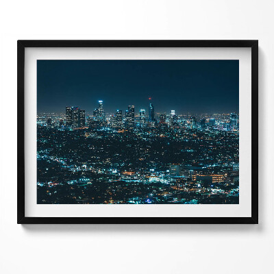 Obraz z ramką Wielkie oświetlone miasto nocą panorama