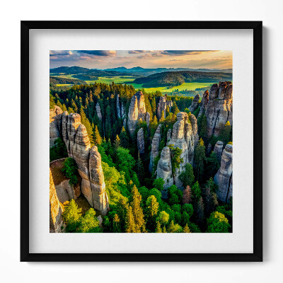 Obraz w drewnianej ramce Pejzaż osobliwych gór i lasów z lotu ptaka