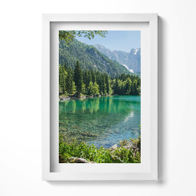 Obraz w ramie Górski pejzaż jeziora w lesie