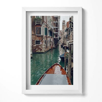 Obraz w ramie Łódź wśród kanałów w Wenecji