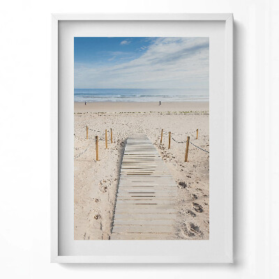 Obraz pionowy Drewniana ścieżka na piasku