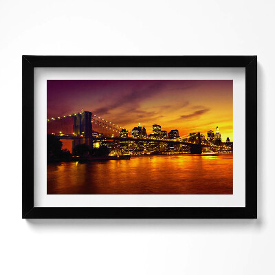 Obraz w ramie Wieczorny widok na Most Brookliński