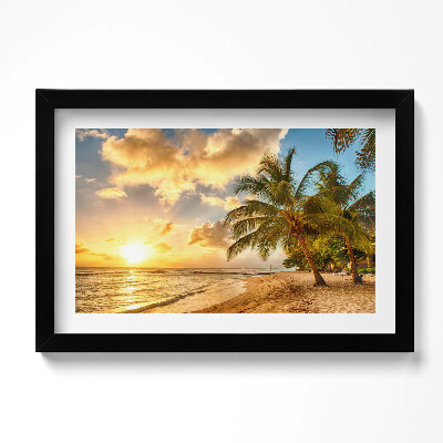 Obraz w ramie Plaża palmy i morze o zachodzie słońca