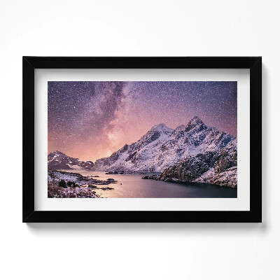 Obraz w ramie Zorza i gwieździste niebo nad górami