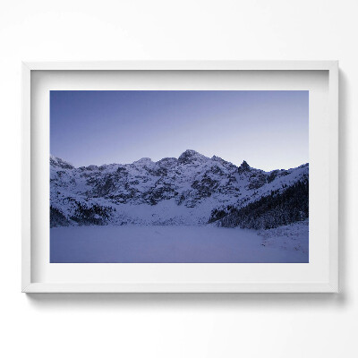Obraz w ramie Pejzaż ośnieżonych gór