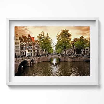 Obraz w ramie Amsterdamskie kanały wewnątrz miasta