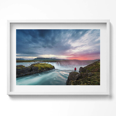 Obraz w ramie Krajobraz z wodospadem Godafoss