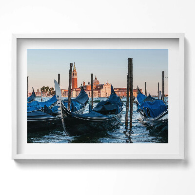 Obraz w ramie Weneckie gondole na wodzie Włochy