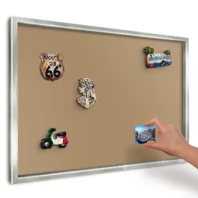 Tablica magnetyczna w srebrnej ramce w kolorze żywy pomarańcz minimalistyczna