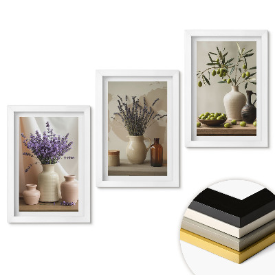 Zestaw obrazów do salonu Kwiatowe kompozycje w ceramicznych wazonach