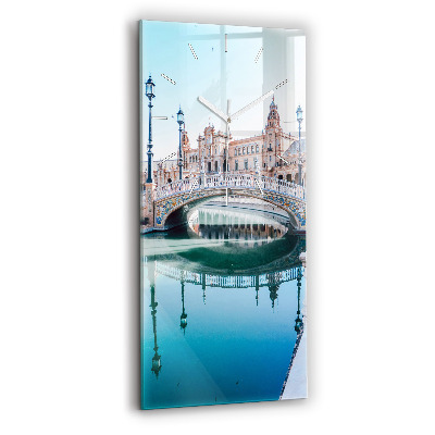 Zegar pionowy Plac Hiszpański w Sevilli